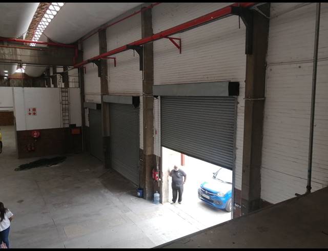 5,970M² FACTORY TO LET IN CLIFFDALE